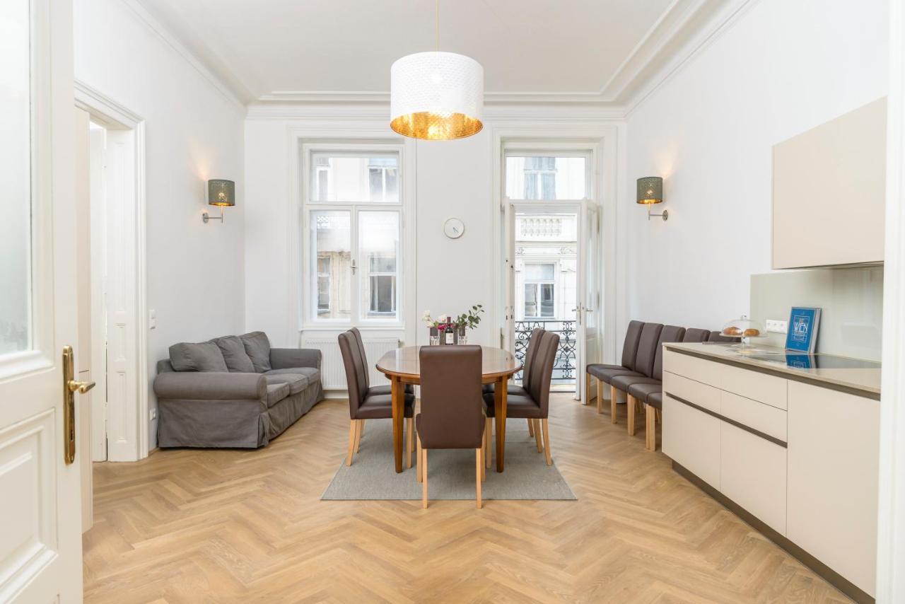 Senator Suite Stephansplatz By Ichbucheat Vienna Luaran gambar