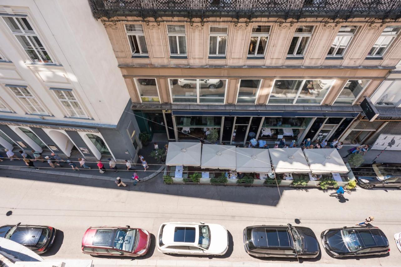 Senator Suite Stephansplatz By Ichbucheat Vienna Luaran gambar